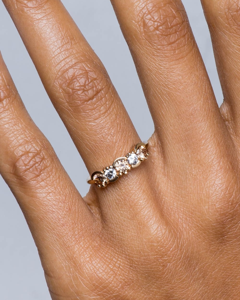 2019_on_figure_18d_lash_linear_diamond_ombre_ring_14y_1_web2_1.jpg