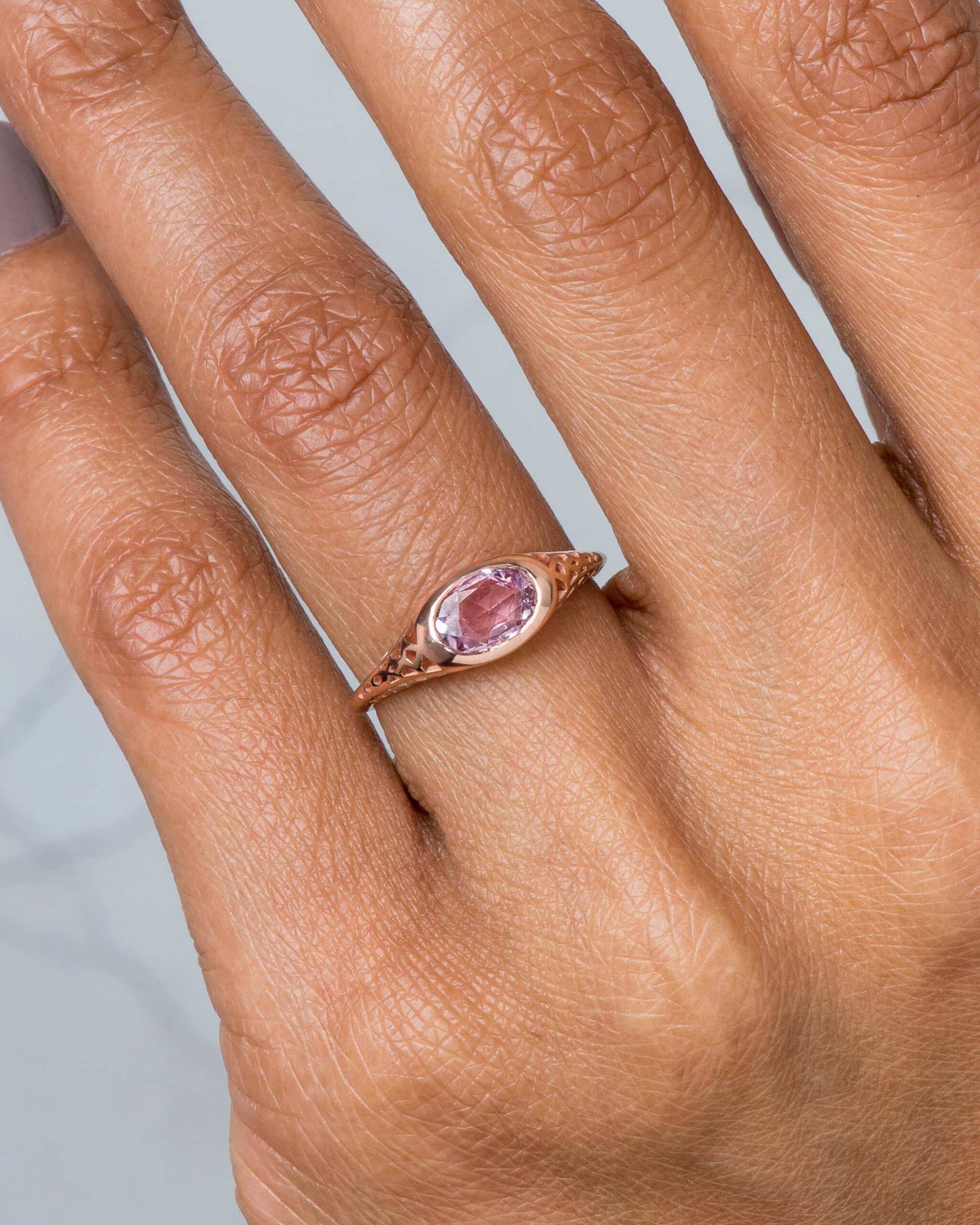 _DSC8789_Filigree_Rose_Cut_Pink_Sapphire_Oval_Ring_WEB 2