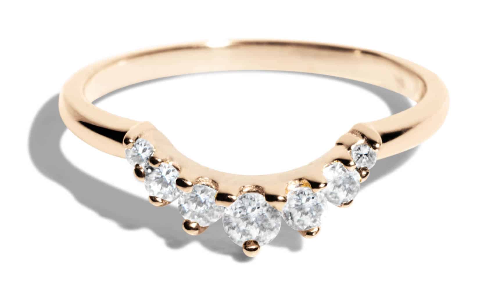 Arco Curved Diamond Band