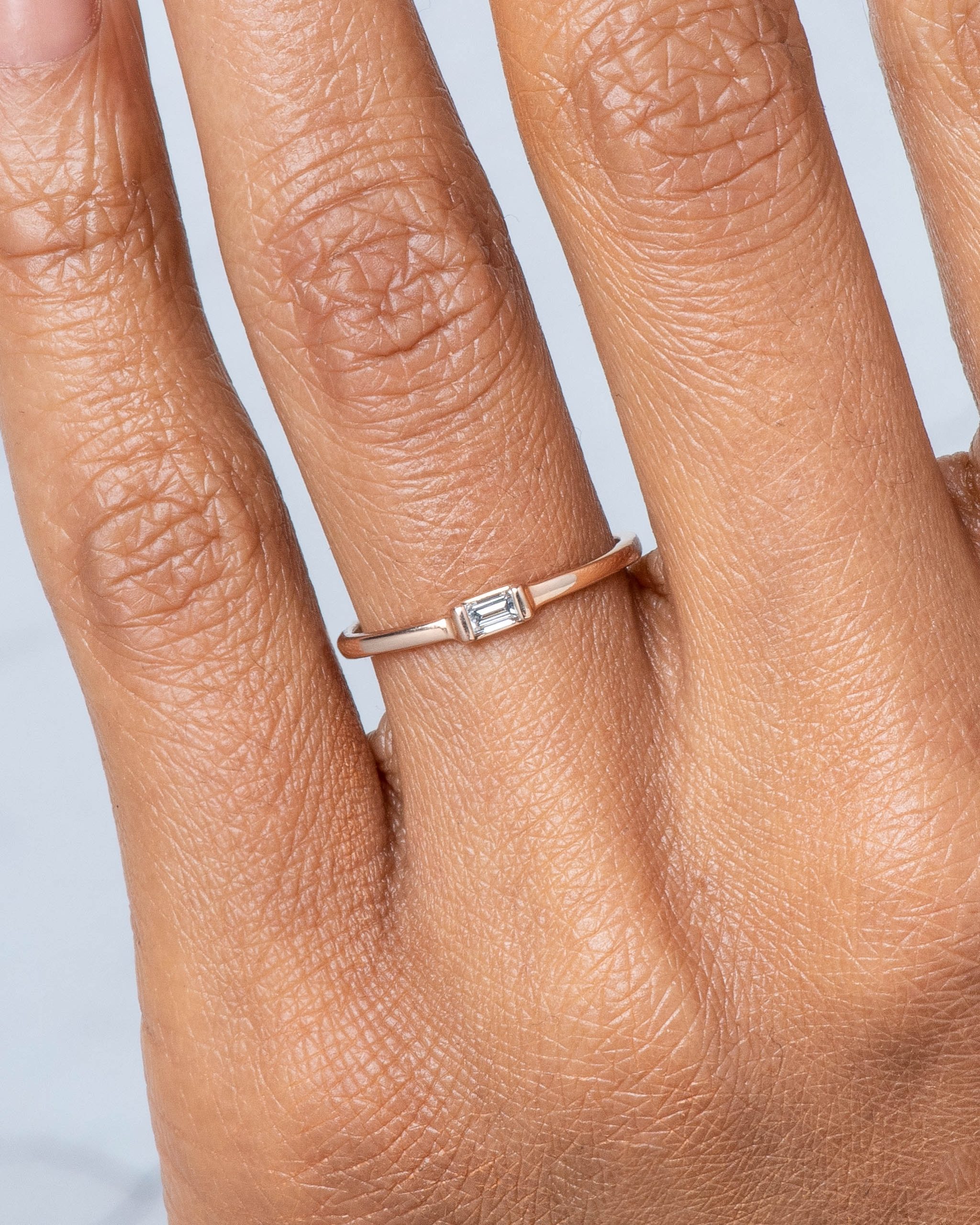 dsc0864_baguette_diamond_ring_web_2_1.jpg