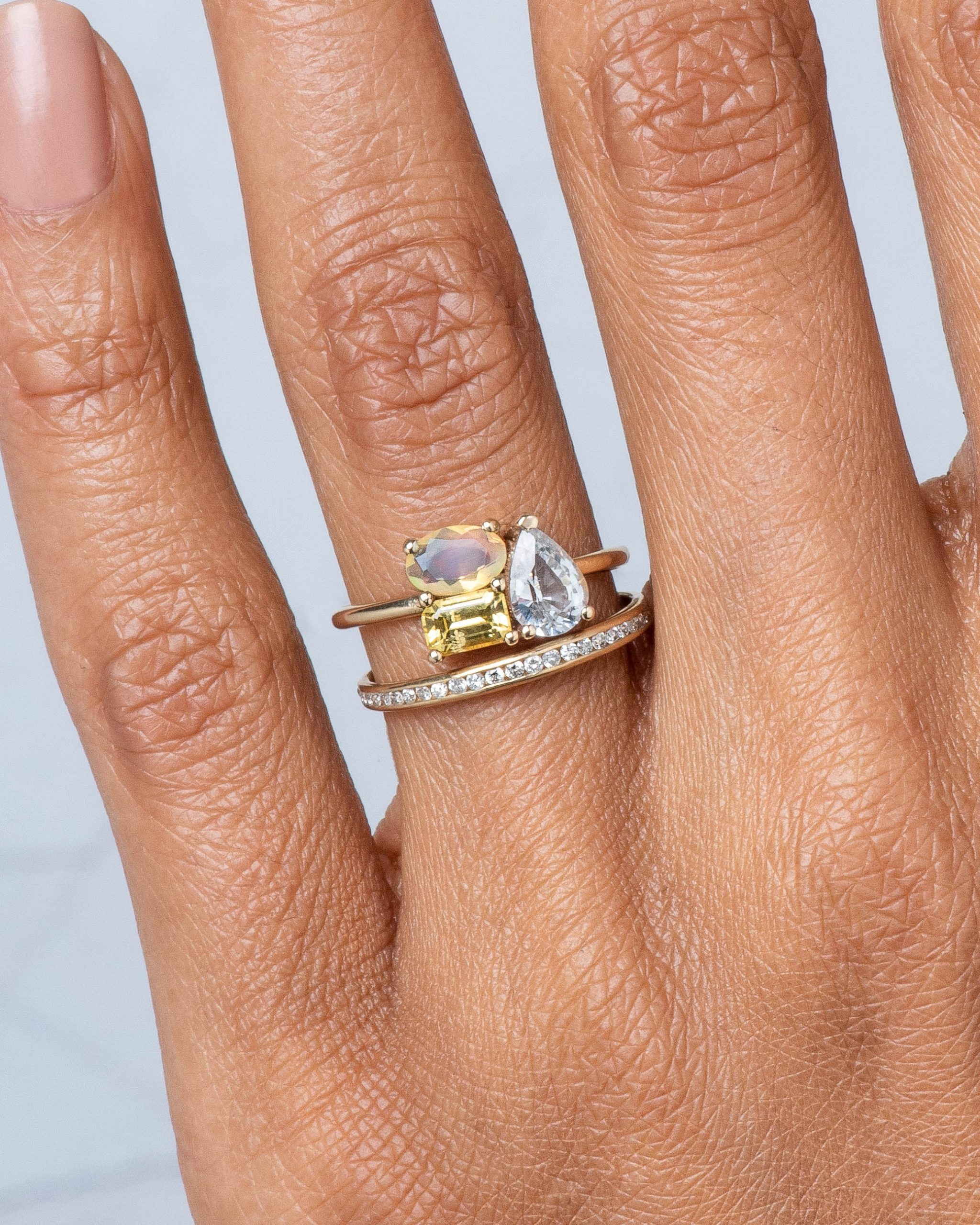dsc1204_charta_cluster_sapphire_with_opal_ring___channel_diamond_narrow_band_web_2_1_1.jpg