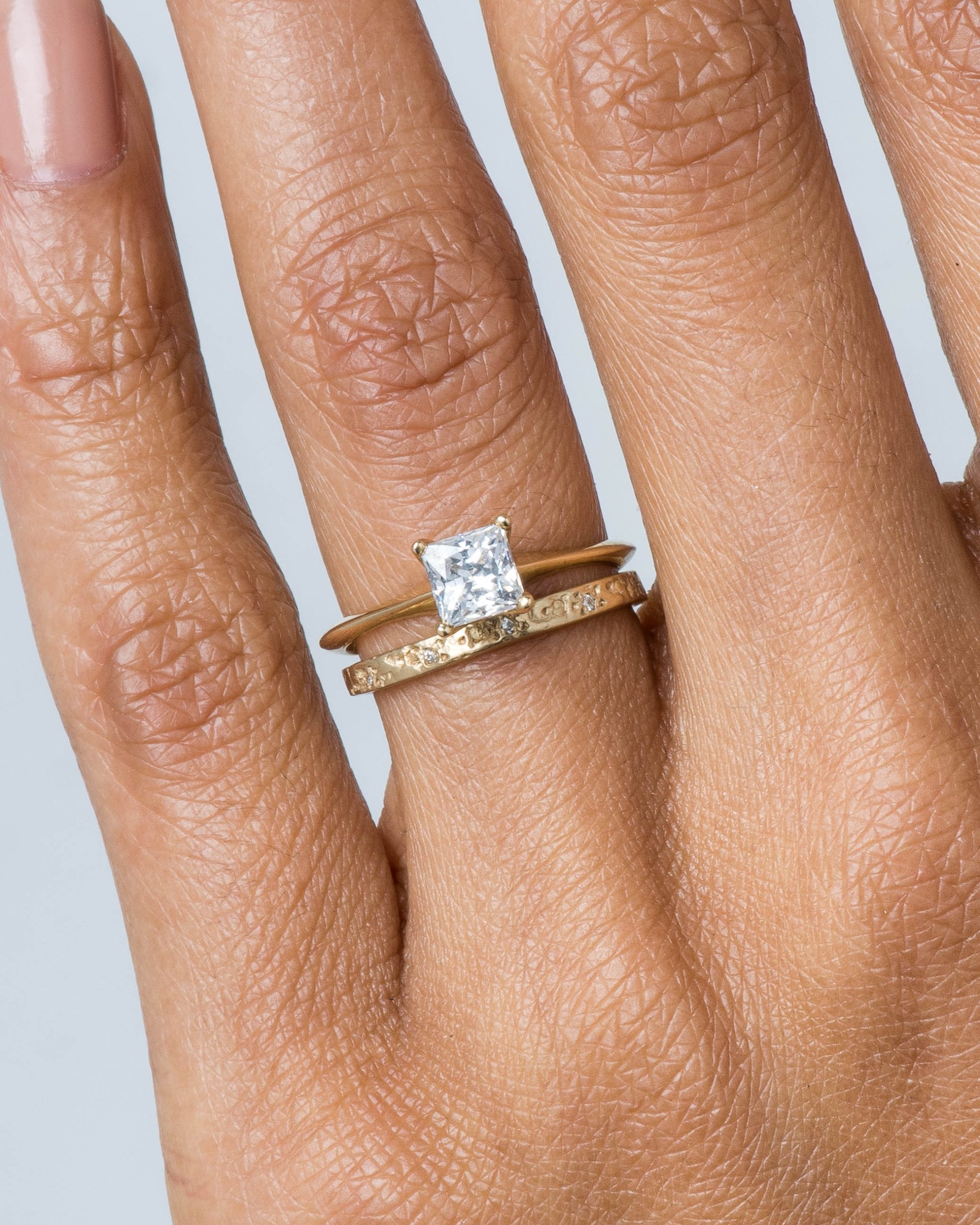 dsc1654_avens_diamond_princess_ring___dais_diamond_narrow_band_web_2_4_1.jpg