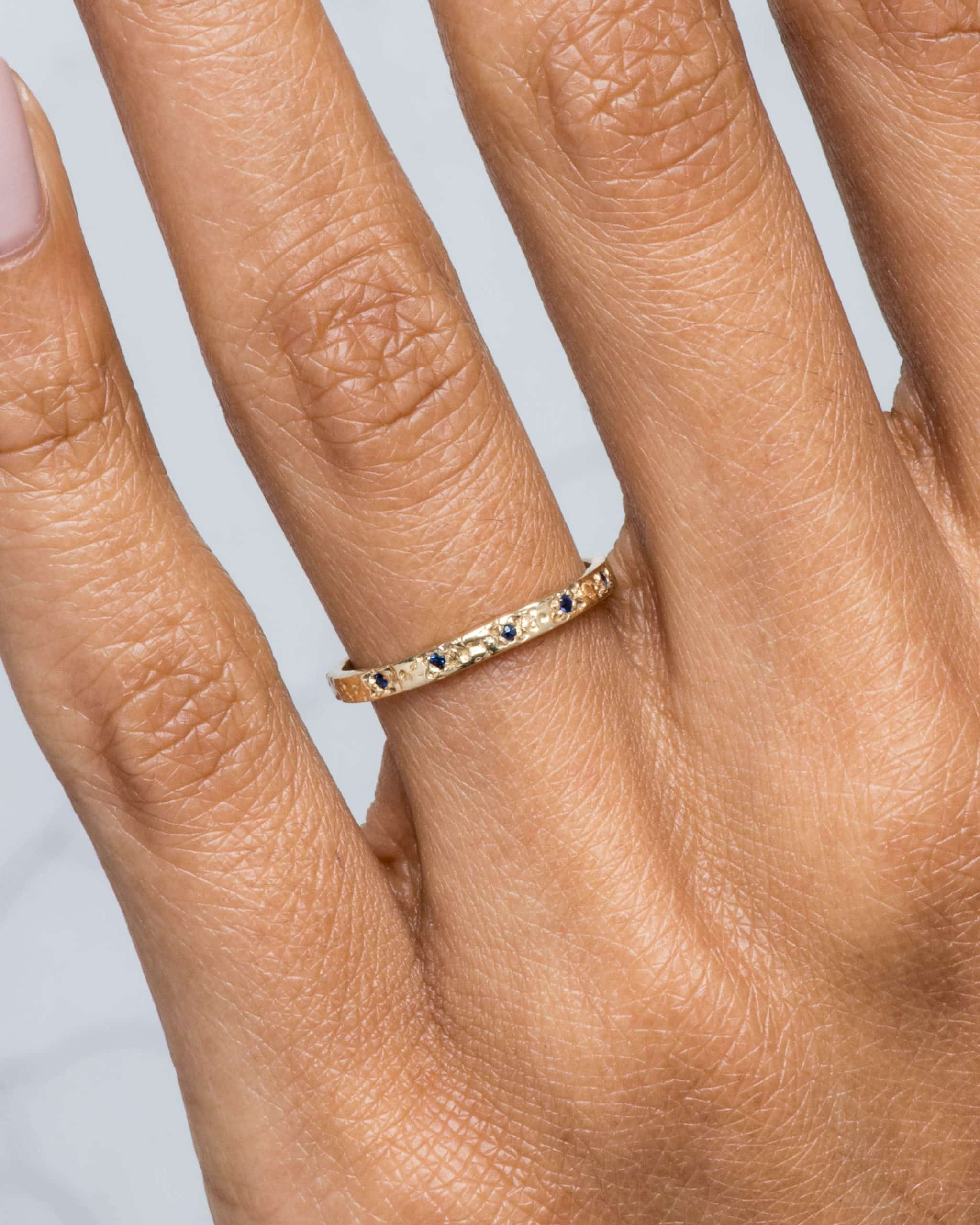 dsc7528_dais_narrow_blue_sapphire_band_web_2_1.jpg