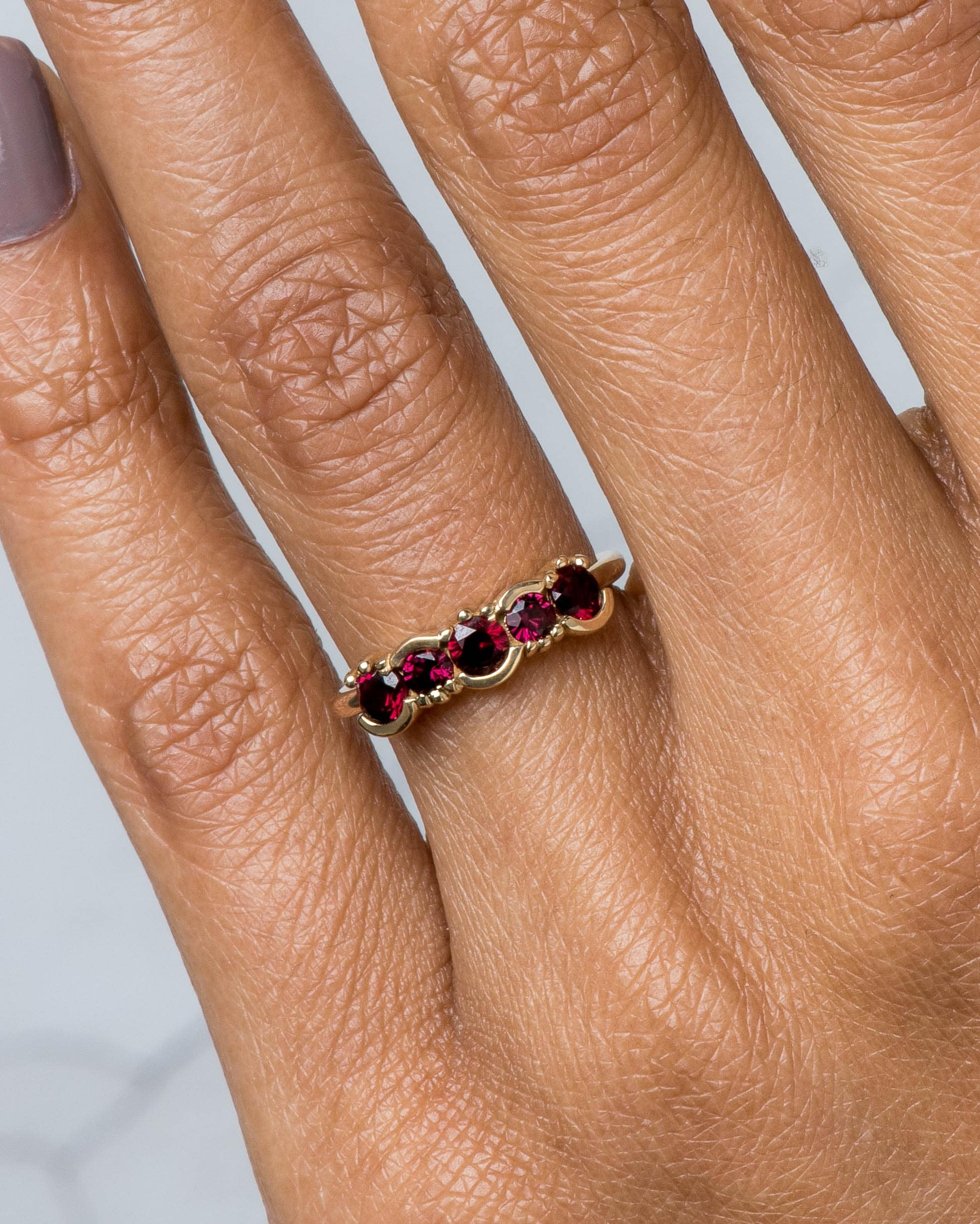 dsc8323_lash_linear_garnet_ring_web_2.jpg
