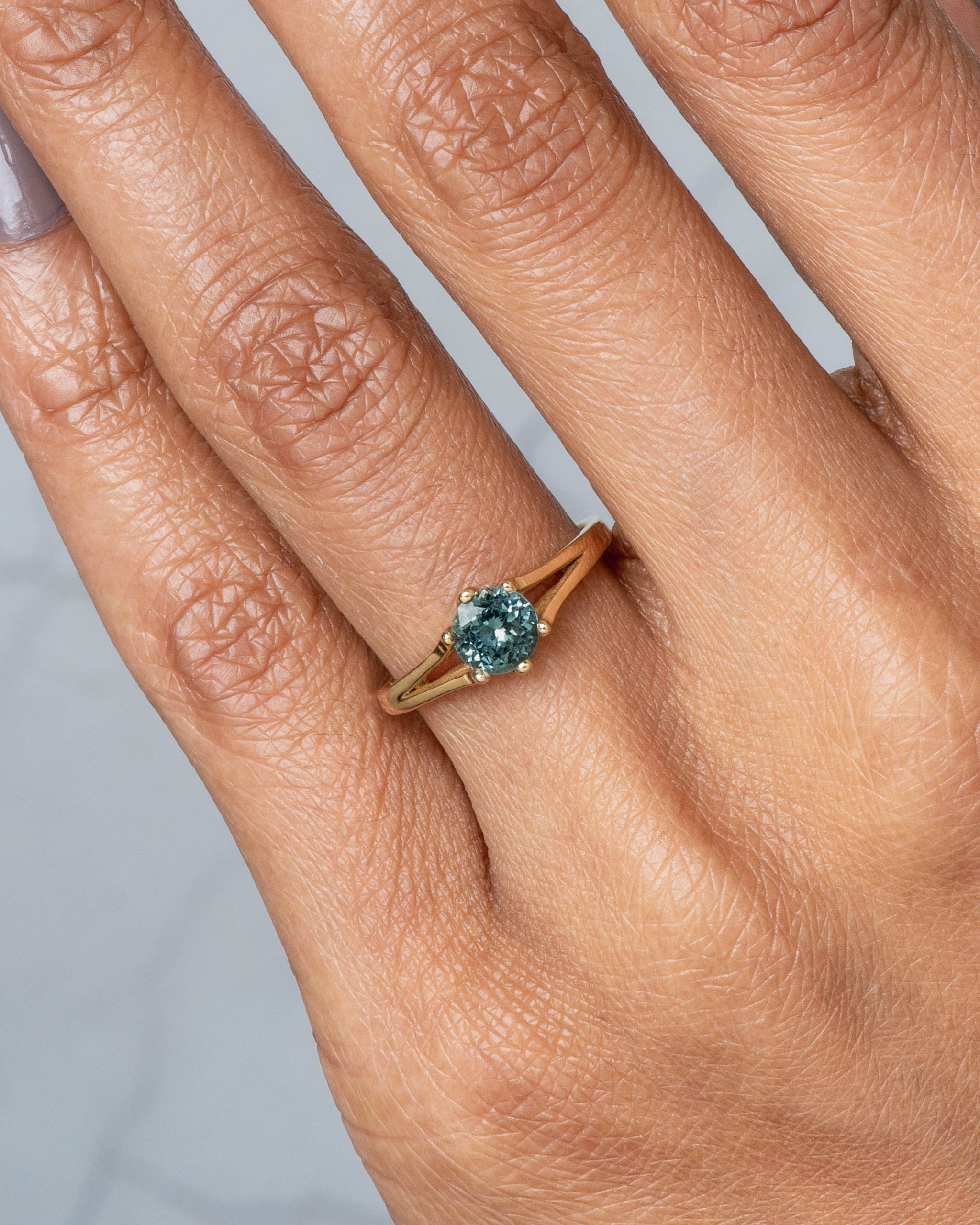 dsc8758_myrtle_blue_green_sapphire_ring-edit_web_2_1_1.jpg