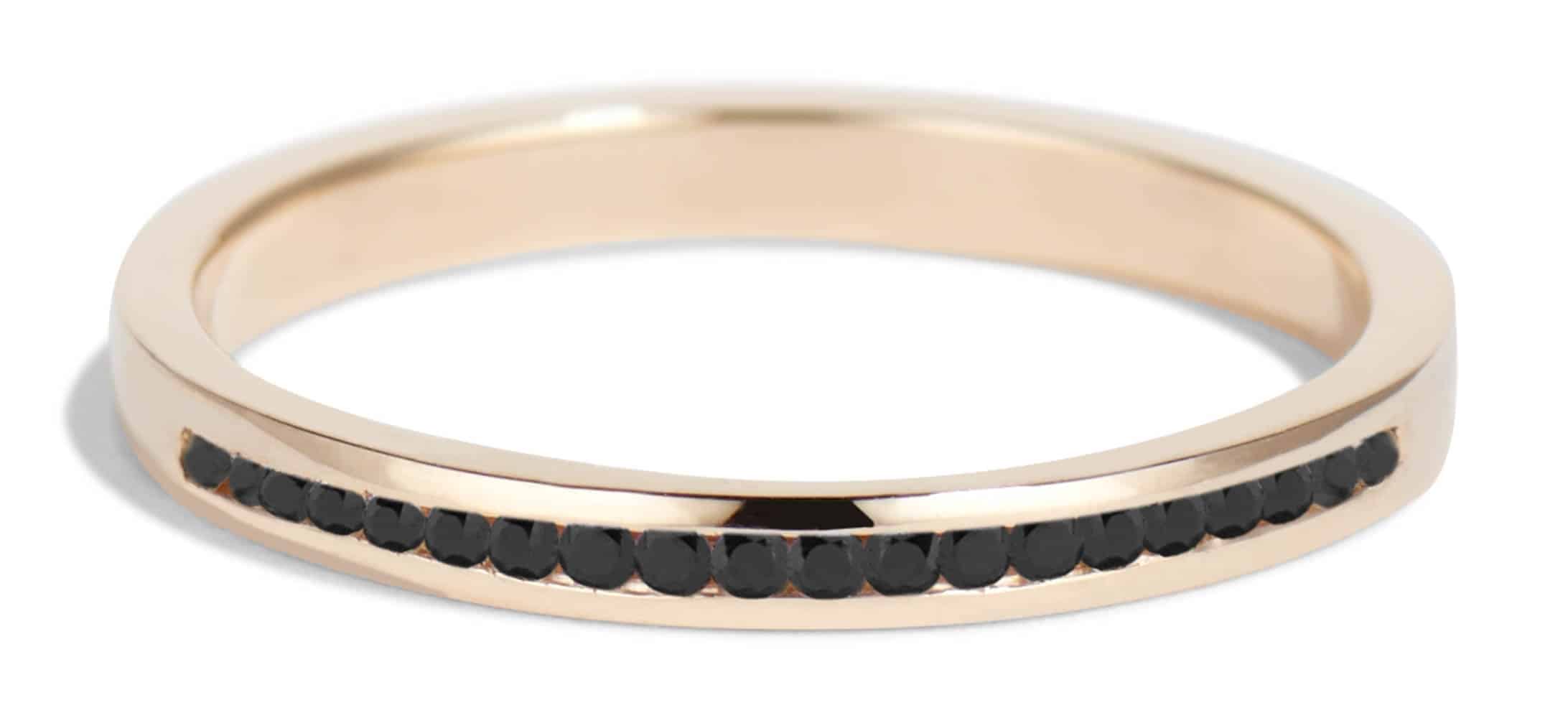 Channel Half Black Diamond Narrow Band