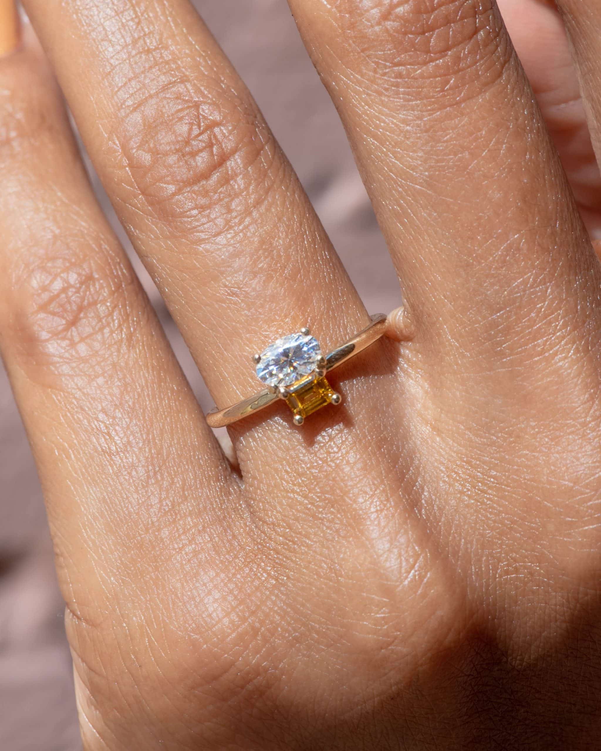 orla_cluster_diamond_and_sapphire_ring_on_fig-0524-2_web_2_1.jpg