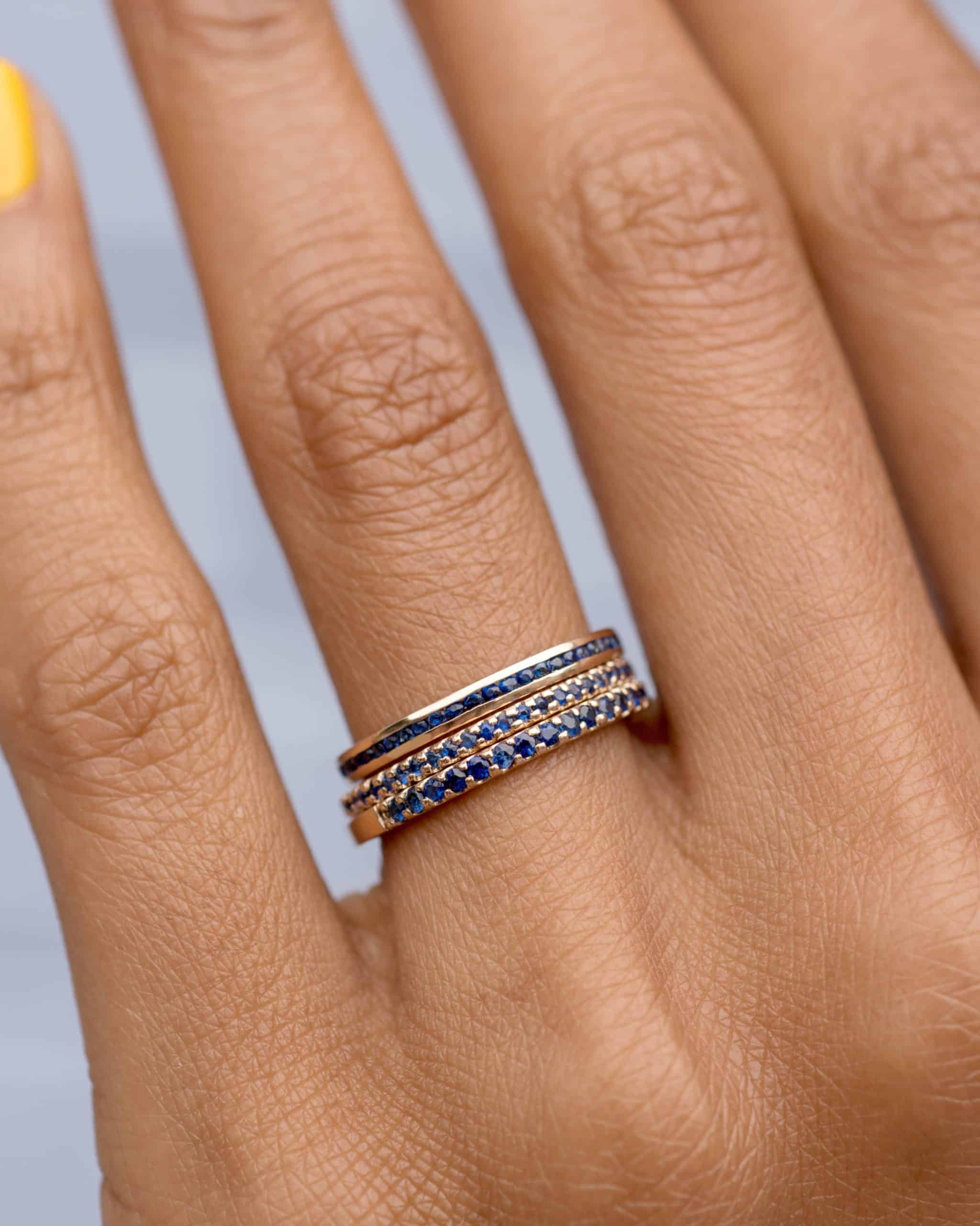 vibrant_on_fig_eternity_blue_sapphires_stacks_1-2_web_2_3.jpg