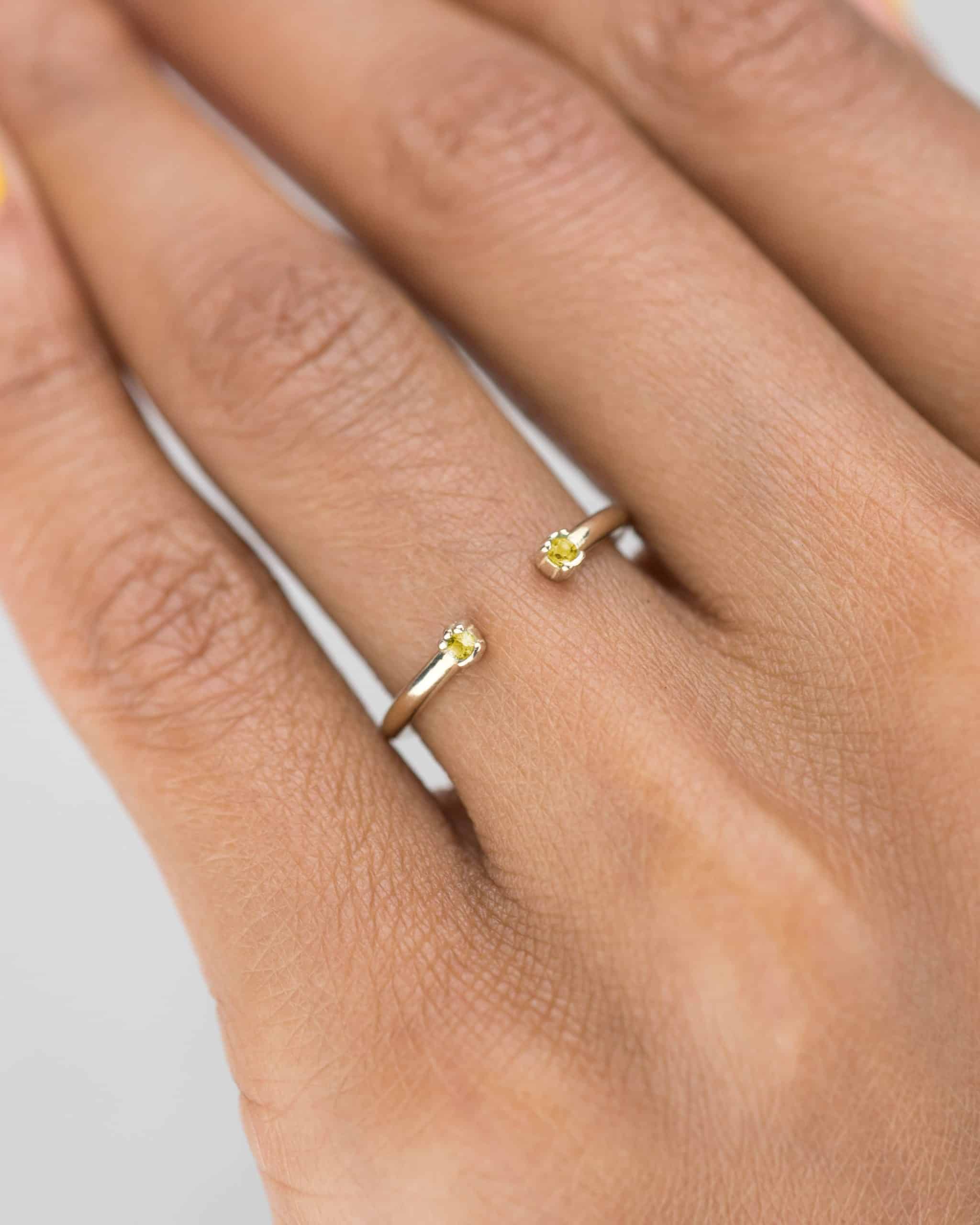 vibrant_on_fig_open_lash_yellow_sapphire_ring-2_web_2_1.jpg