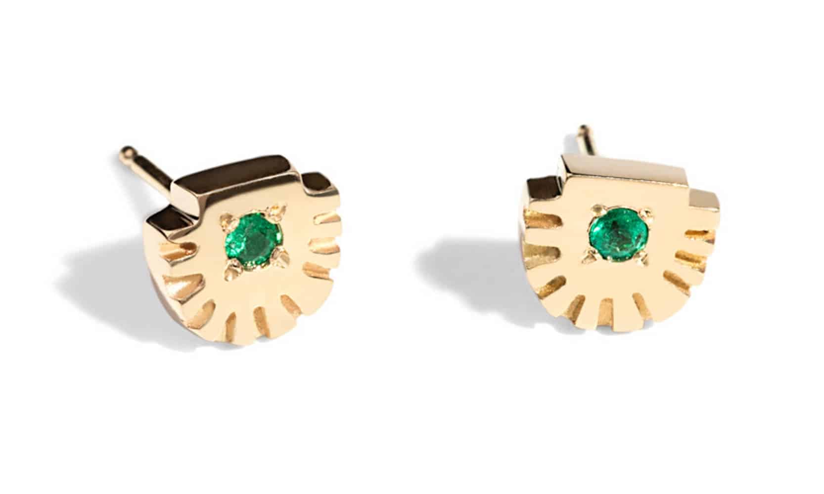 Ray Fringe Emerald Studs Yellow Gold