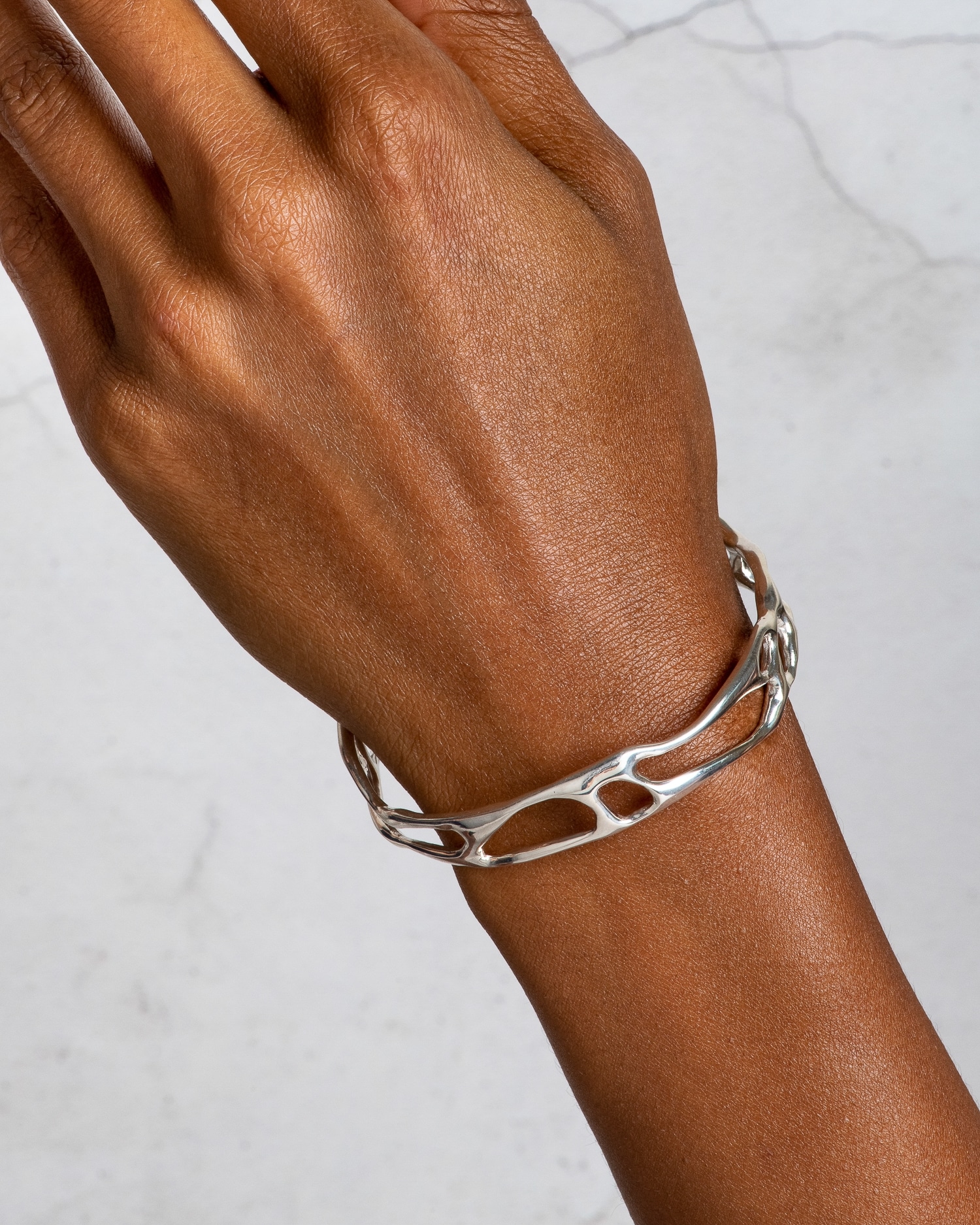 gale_bracelet_dsc4661_web2_1.jpg