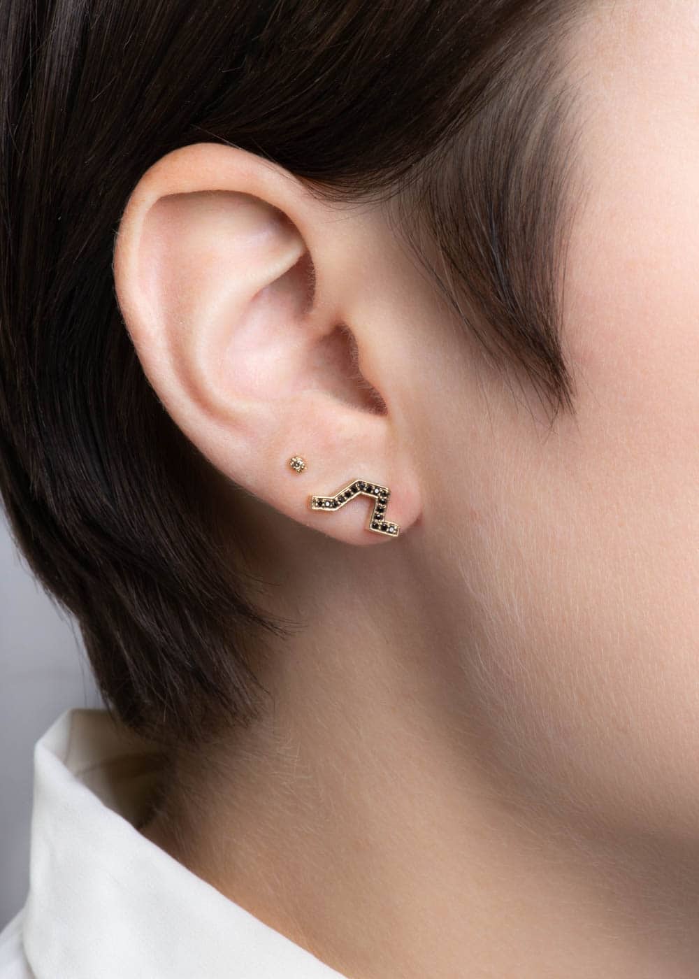 on_fig_linea_black_diamond_studs_14ky1_web2_1.jpg