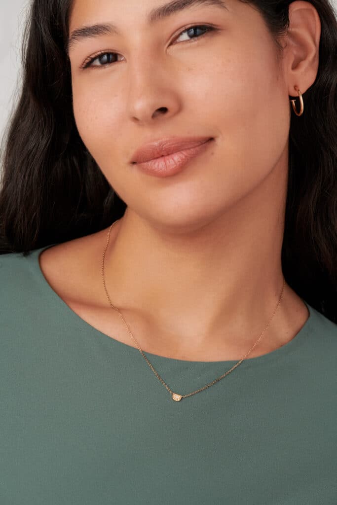 Ray Diamond Pendant on figure