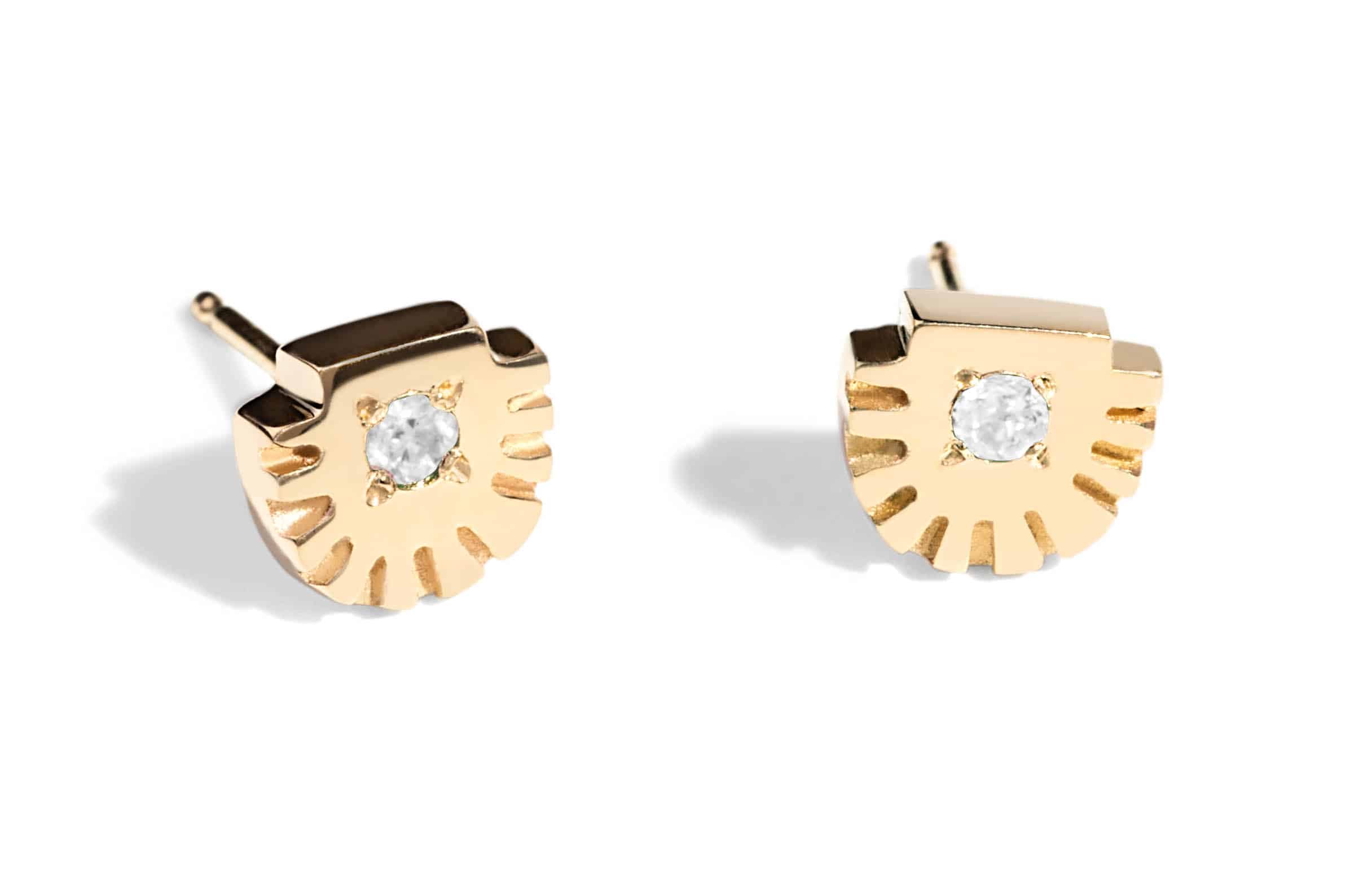 Ray Fringe Diamond Studs Yellow Gold