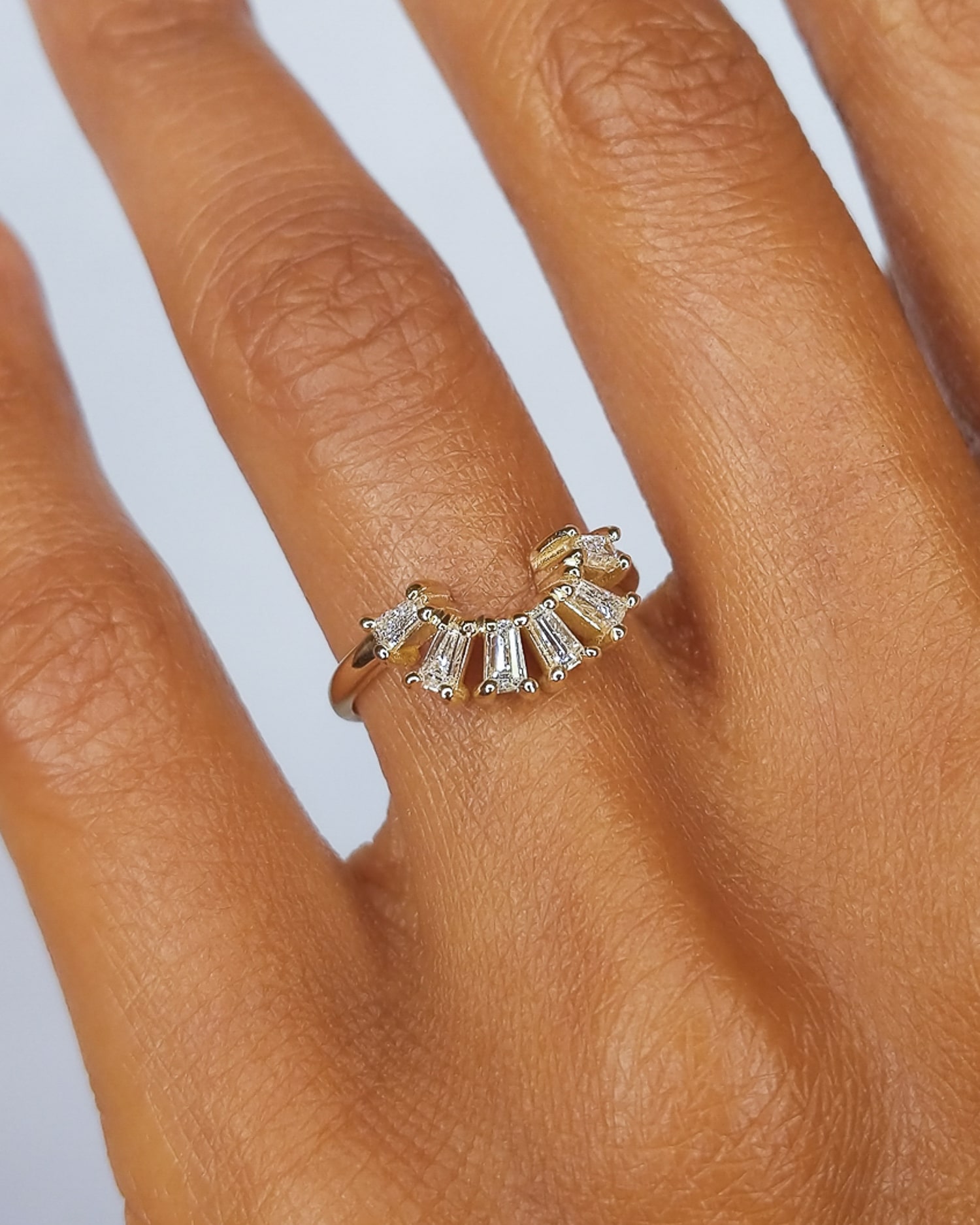 cust_heirloom_fringe_diamond_cluster_band_givnish_14y_web2.jpg