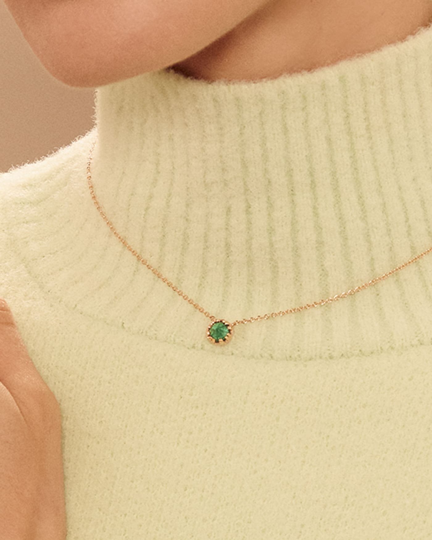 Sol Emerald Octagonal Pendant_1_22647_WEB2