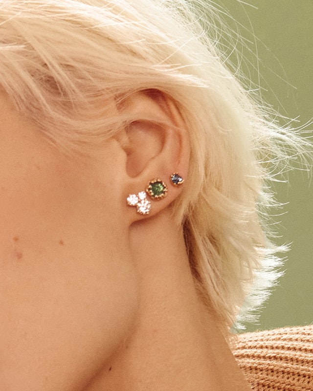 burst_cluster_diamond_earrings_23144_web-1.jpg