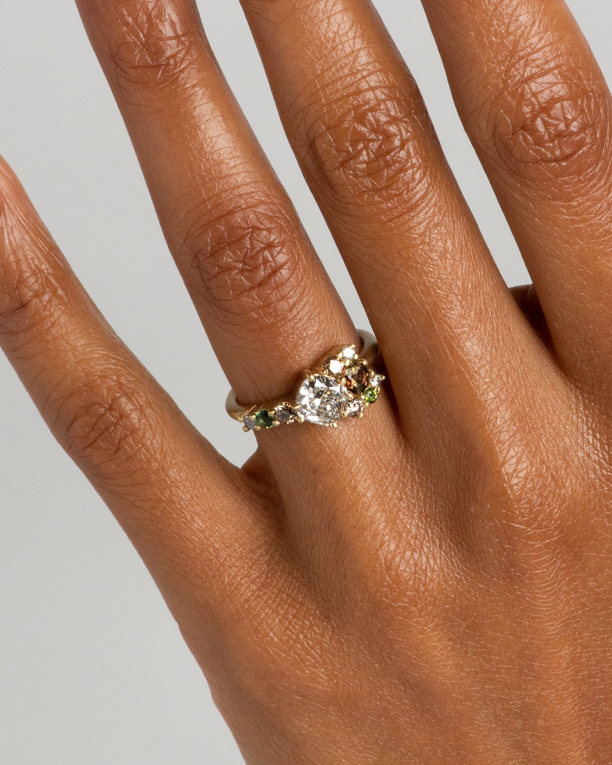 CUST_10_Stone_Cluster_Ring_18Y_Alger_WEB2