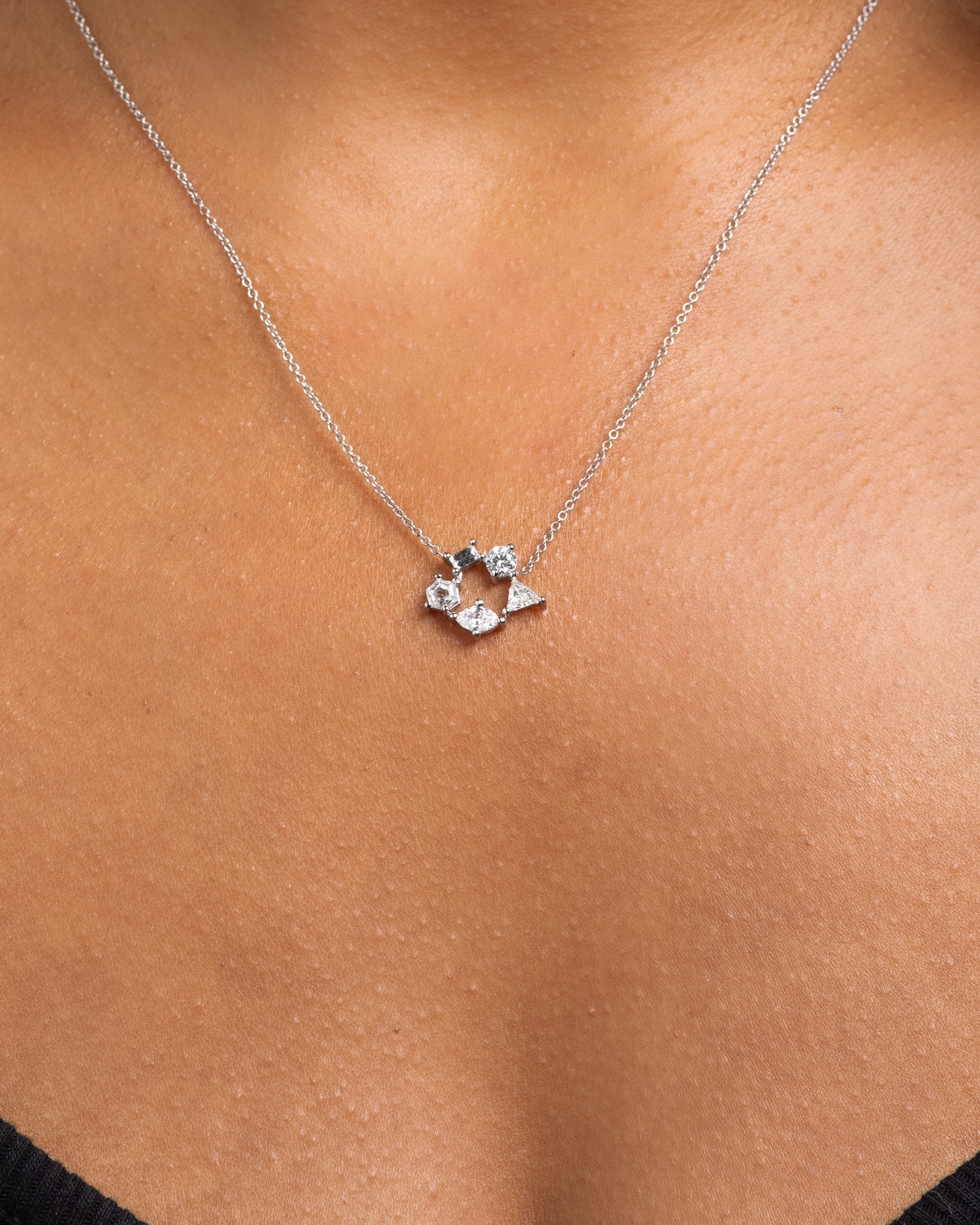 CUST_Circular_Diamond_Necklace_PLAT_Houle_WEB2