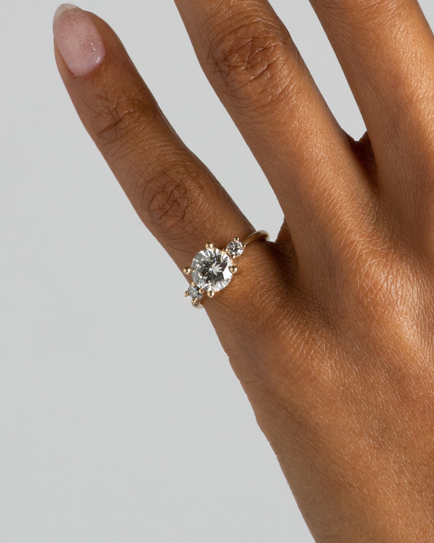CUST_Three_Stone_Heirloom_Diamond_Ring_Lin_14Y_WEB2