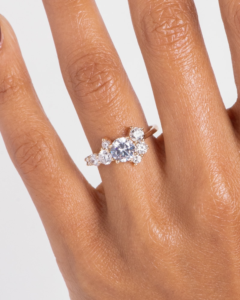 Burst Cluster Diamond Ring 2.5cts on figure