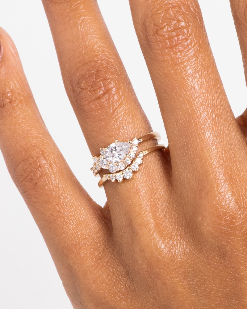 Sway Cluster Diamond Ring with Arco Curved Diamond Band on figure