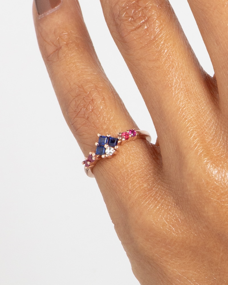 CUST_Geometrical_Heirloom_Ruby_Sapphire_and_Diamond_Ring_Capizola_14R_WEB2 (1)