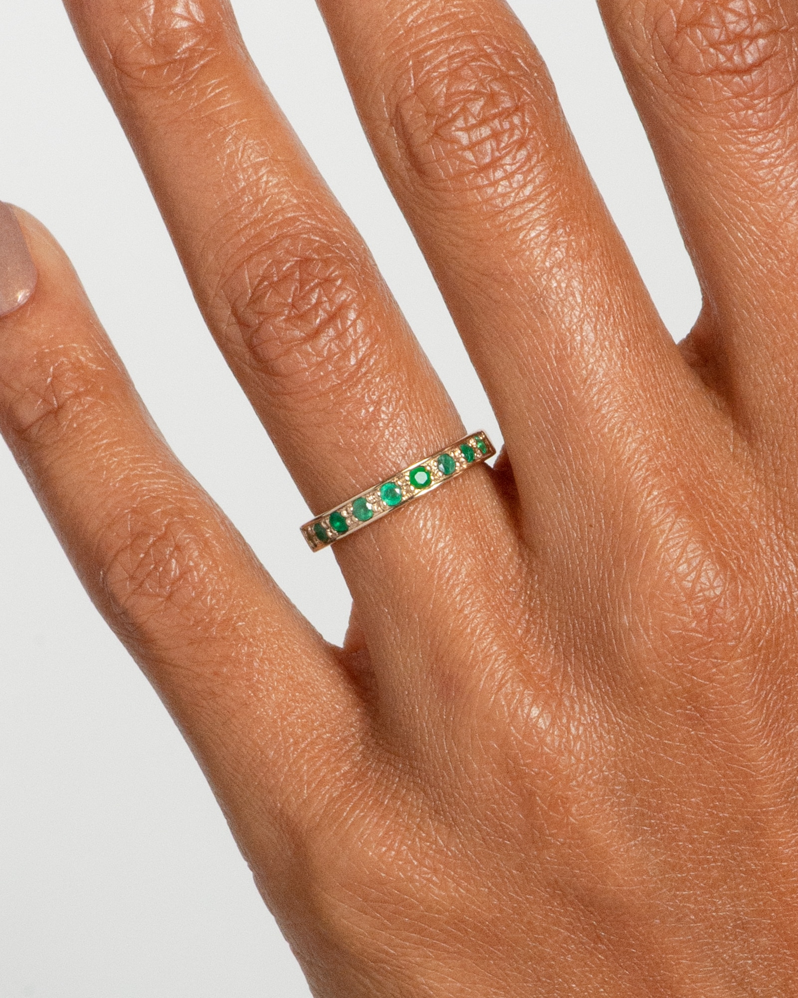 CUST_Luma_Heirloom_Emerald_Band_14Y_Garry_WEB2 (1)