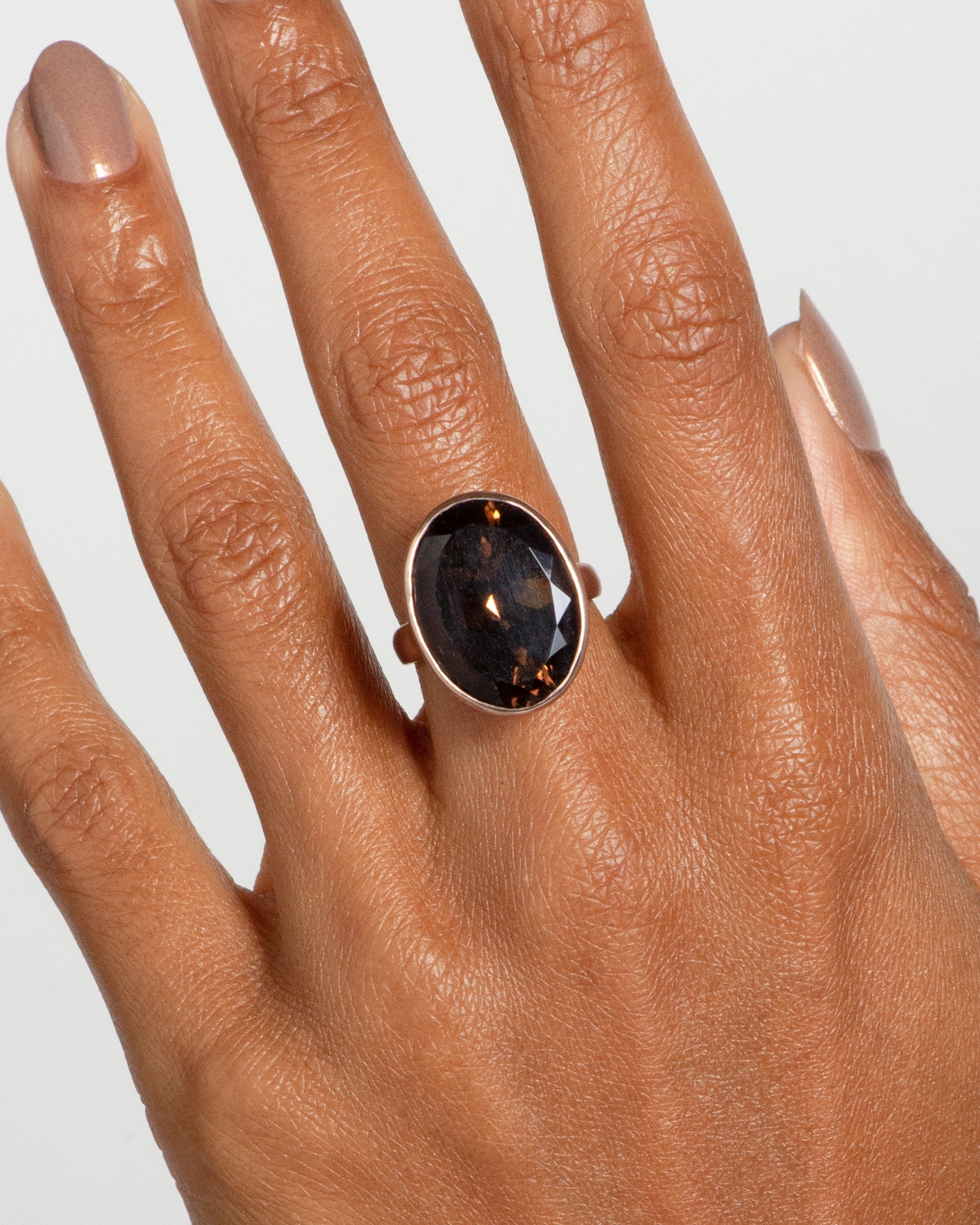 CUST_Oval_Smokey_Quartz_Ring_14R_Thomas_WEB2 (2)