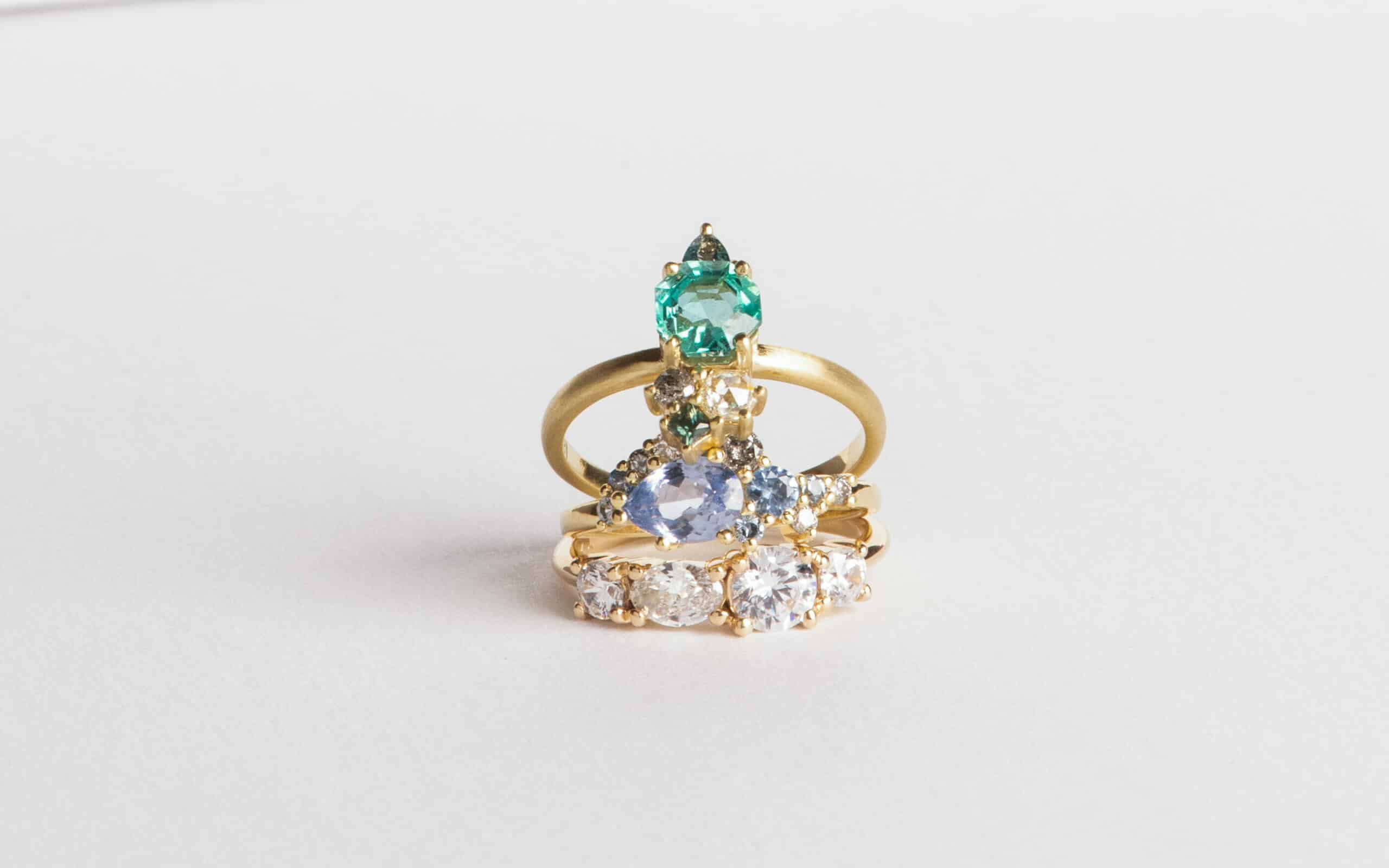 3 cluster rings stacked on top of each other