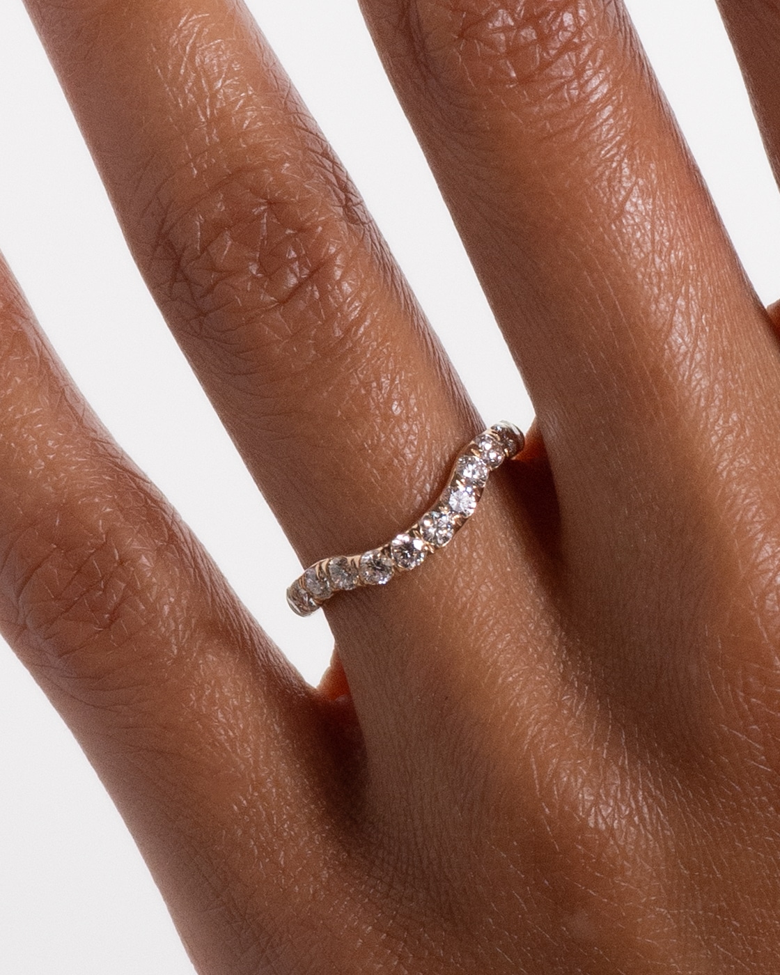 Dez Curved Diamond Band 3mm_On Figure_Solo_WEB2